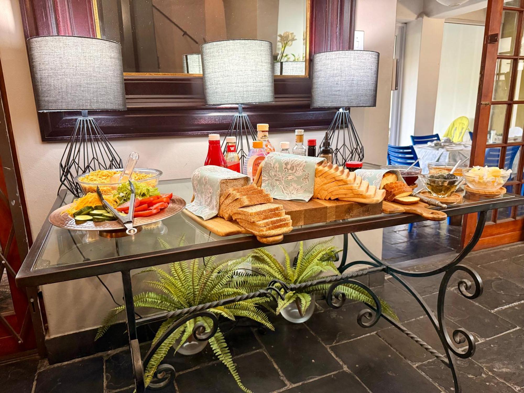 Boord Guest House Stellenbosch Ngoại thất bức ảnh